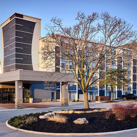 Holiday Inn Burlington Conference Centre By Ihg Buitenkant foto